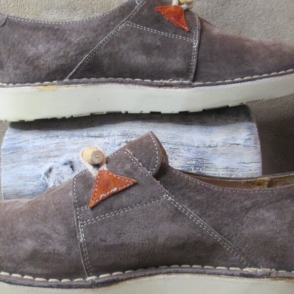 Hush Puppies Suede Mens Shoes Brown US Size 9 Natural Button Up MINT Condition - Picture 14 of 16